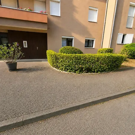 Apartment Jardin Des Papillons *
